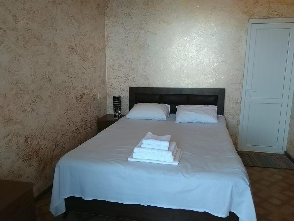 Geno Guest House Kvariati Quarto foto