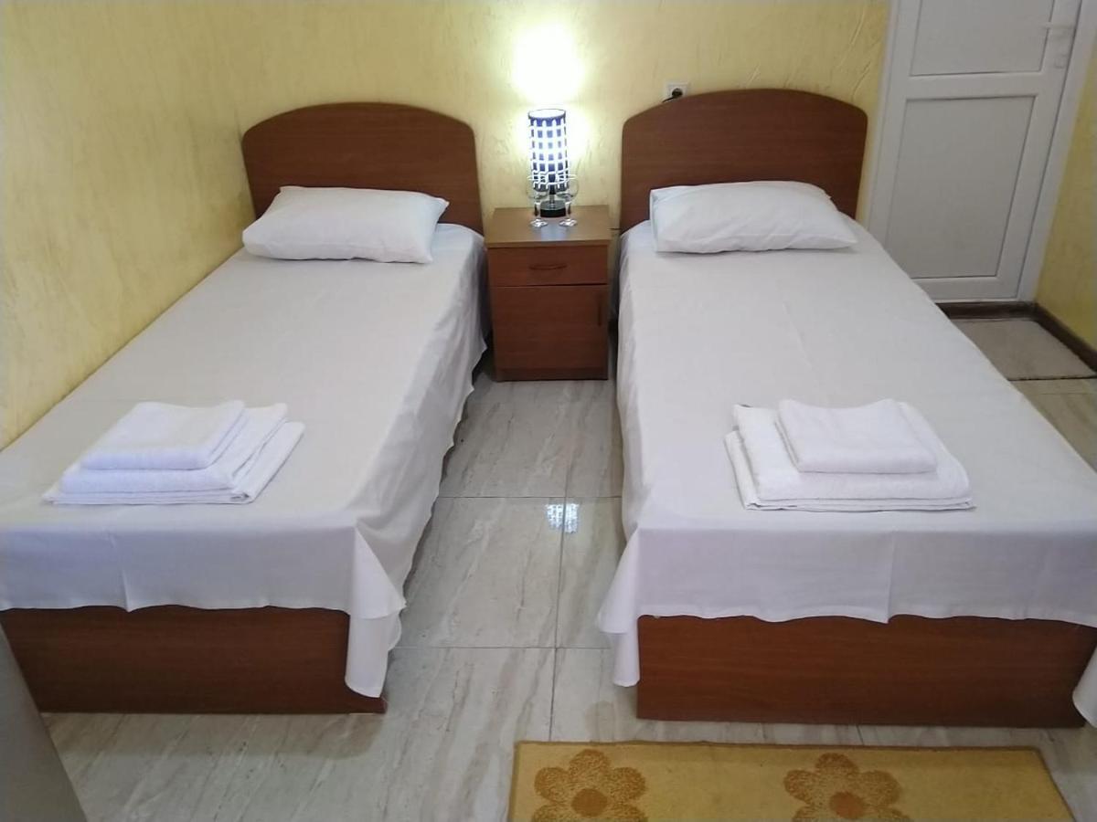Geno Guest House Kvariati Quarto foto
